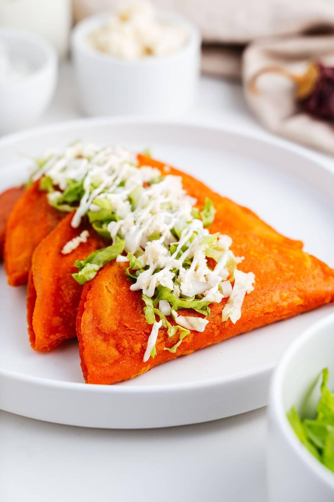 Enchiladas potosinas saludables con vegetales y proteína magra — receta clínica SLP